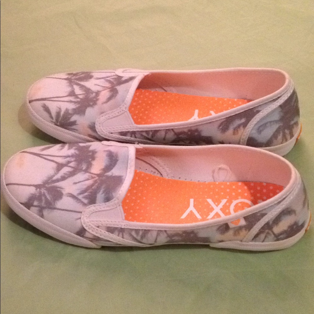 Roxy slip on shoes
